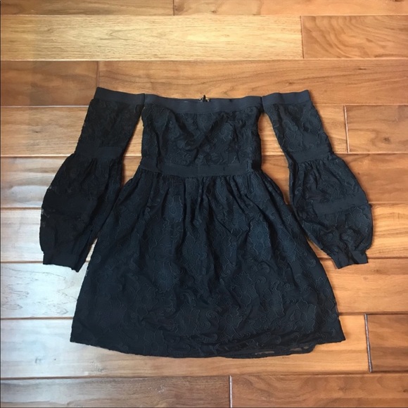 For Love and Lemons Jolene Off the Shoulder Dress - Picture 5 of 13